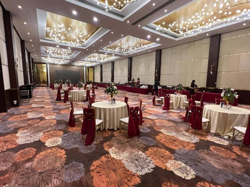 Ramada Udaipur Resort & Spa Exterior photo