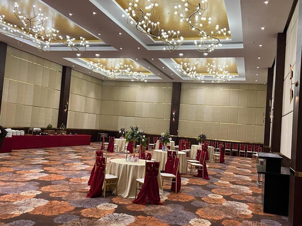 Ramada Udaipur Resort & Spa Exterior photo