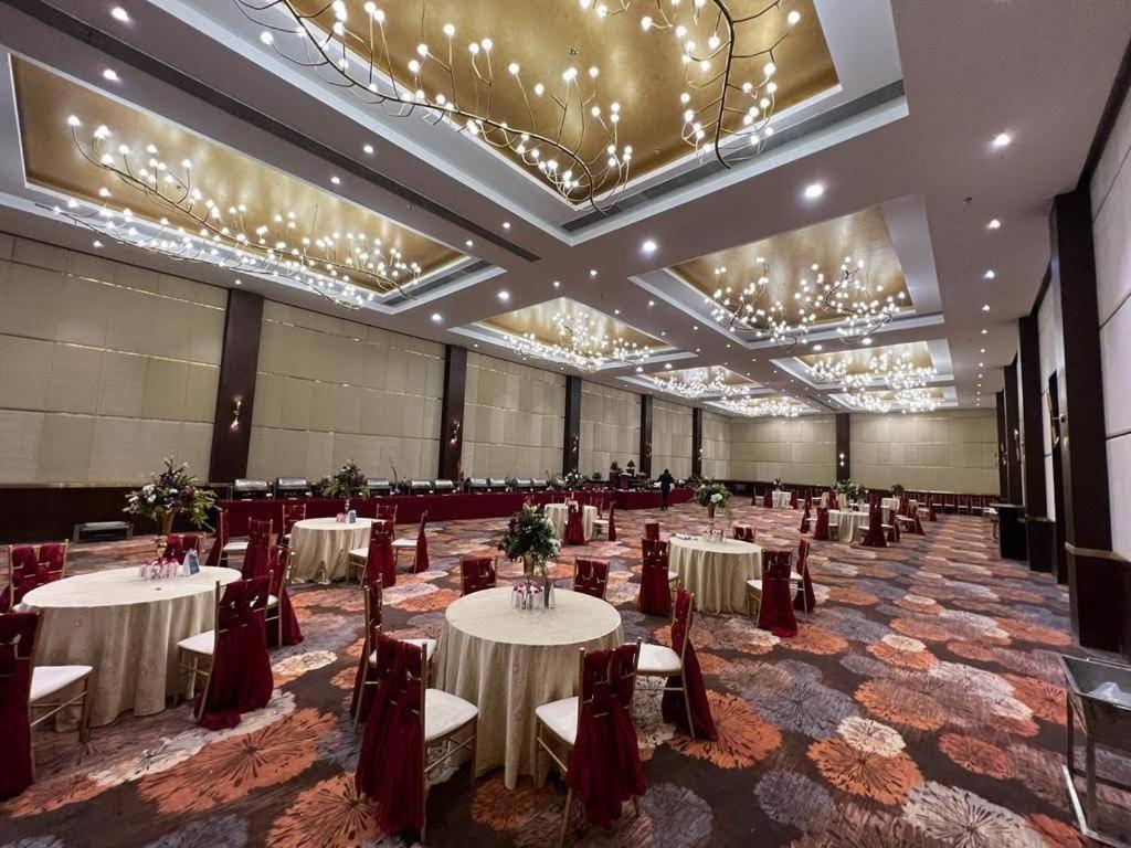 Ramada Udaipur Resort & Spa Exterior photo